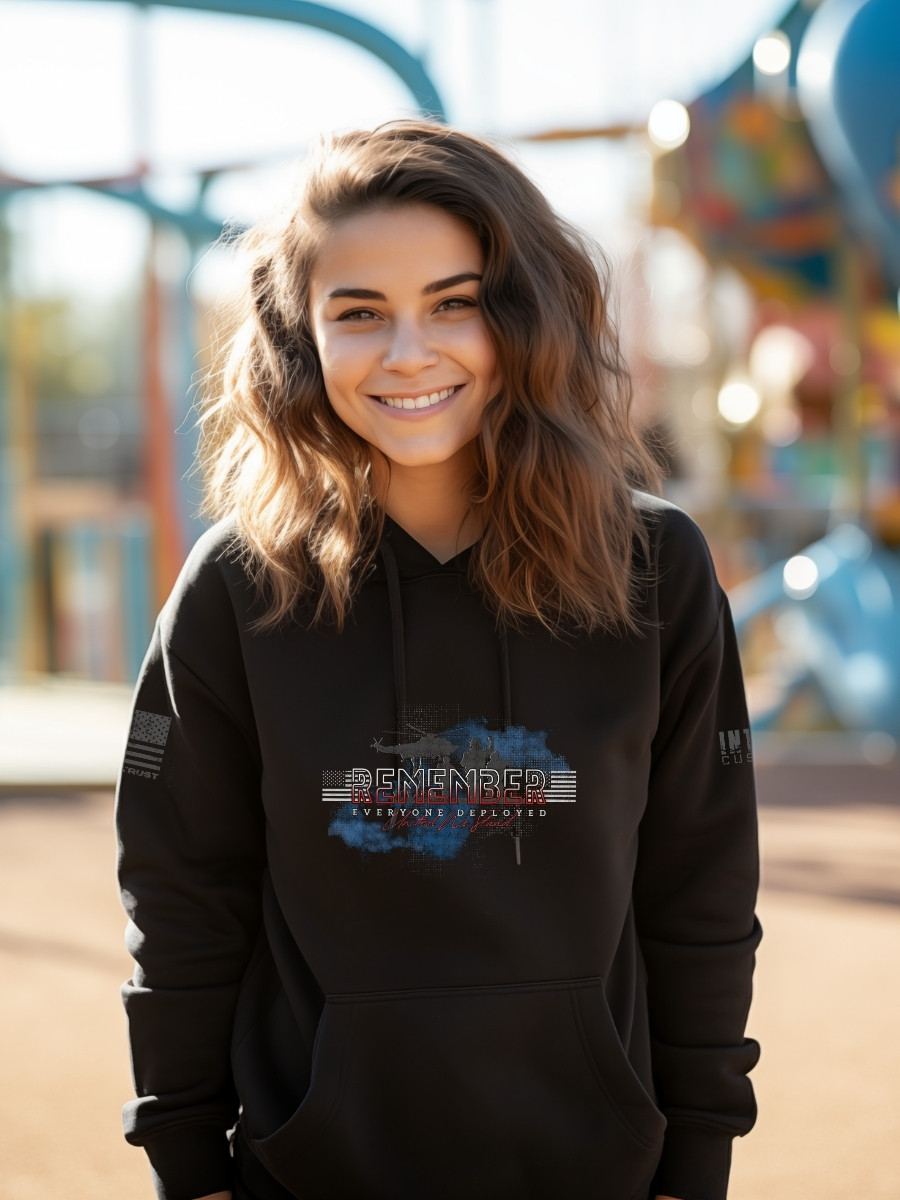 Remember Everyone Deployed RED Hoodie&acirc; Military Support with Helicopter & Soldier Silhouette